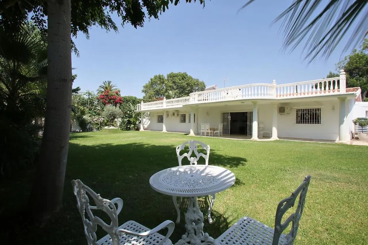Exclusive Villa Las Palmeras Puerto Banus With Heated Private Swimming Pool, Marbella, Spain