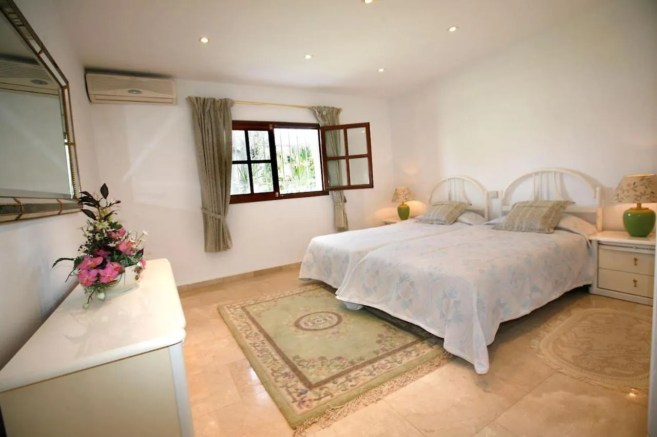 Exclusive villa Las Palmeras Puerto Banus, Marbella, Spain España