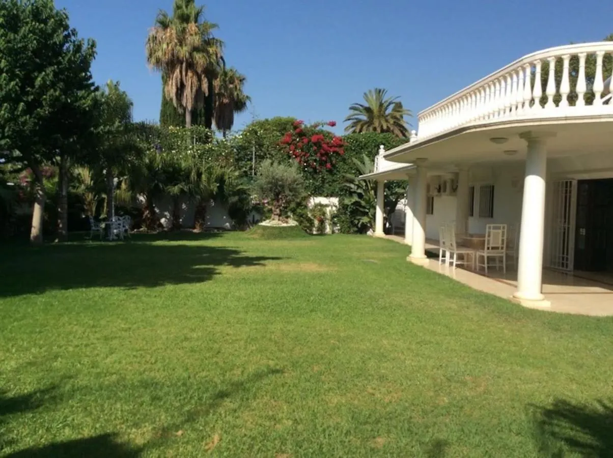 Exclusive villa Las Palmeras Puerto Banus, Marbella, Spain España