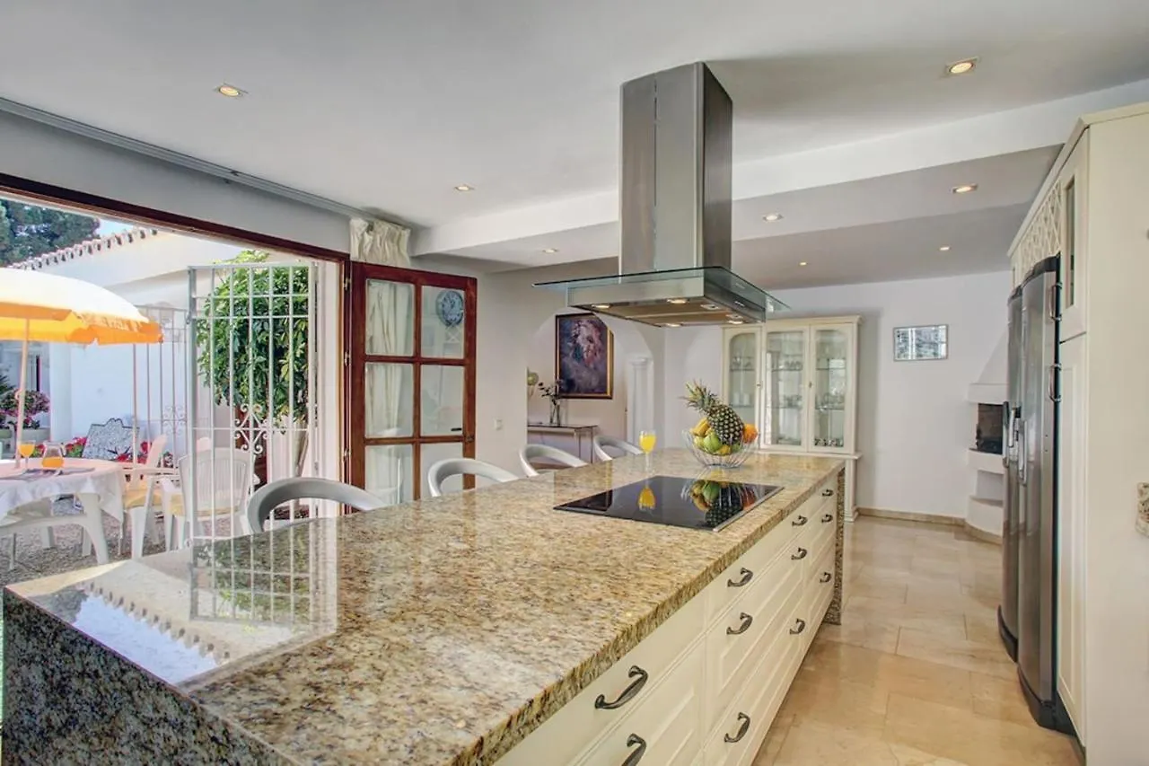 Exclusive Villa Las Palmeras Puerto Banus With Heated Private Swimming Pool, Marbella, Spain